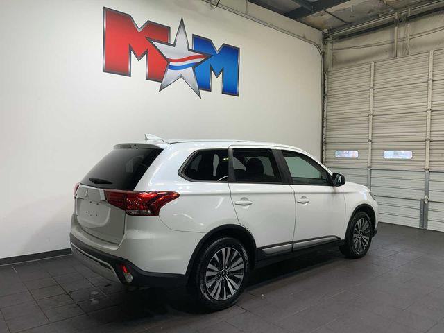 2020 Mitsubishi Outlander ES