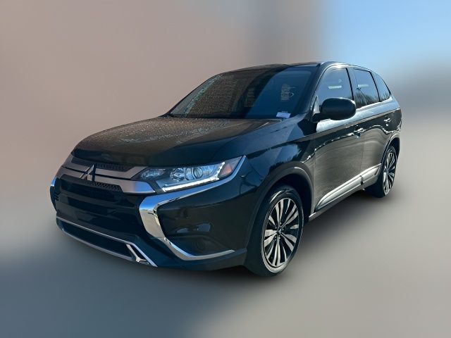 2020 Mitsubishi Outlander ES