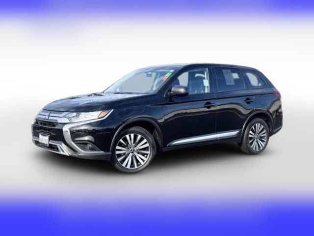 2020 Mitsubishi Outlander ES