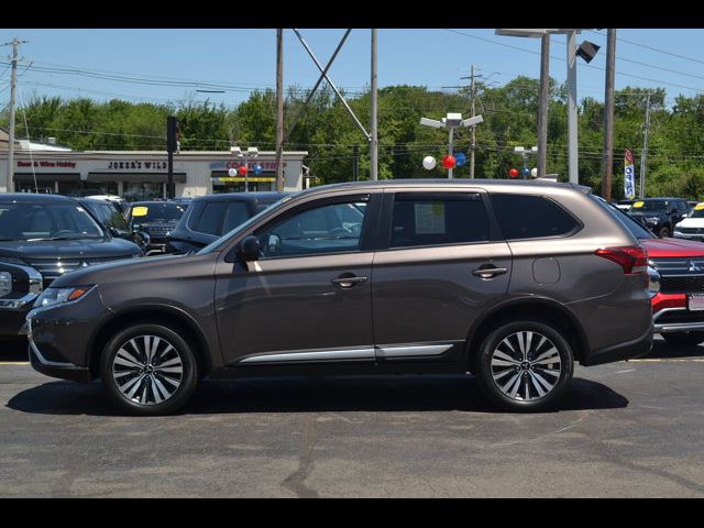 2020 Mitsubishi Outlander ES