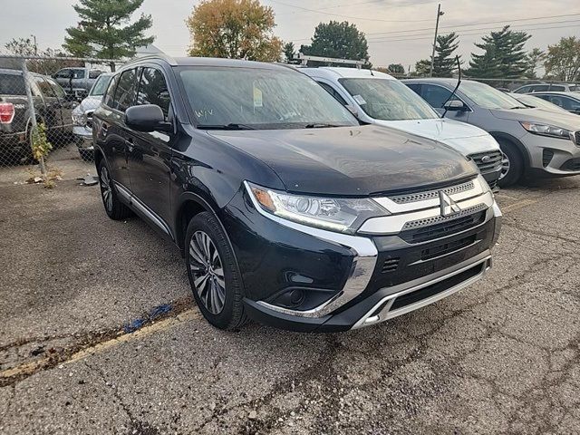 2020 Mitsubishi Outlander ES