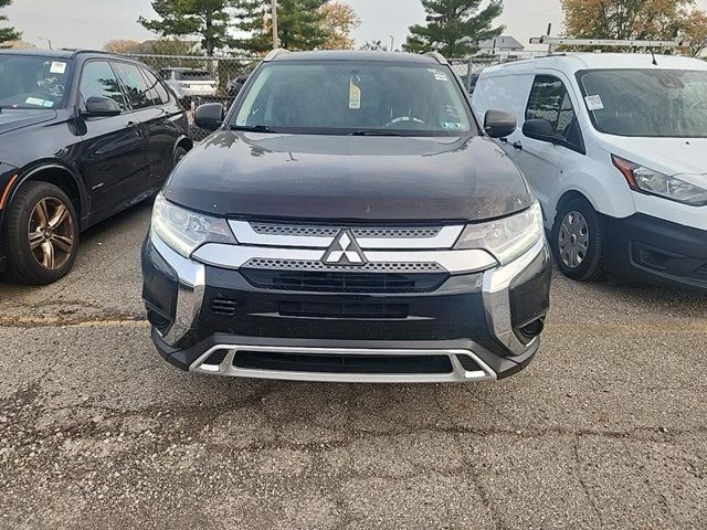 2020 Mitsubishi Outlander ES