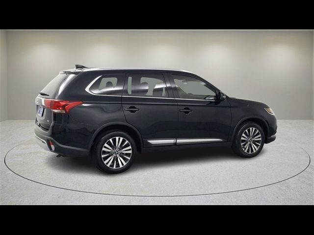 2020 Mitsubishi Outlander ES