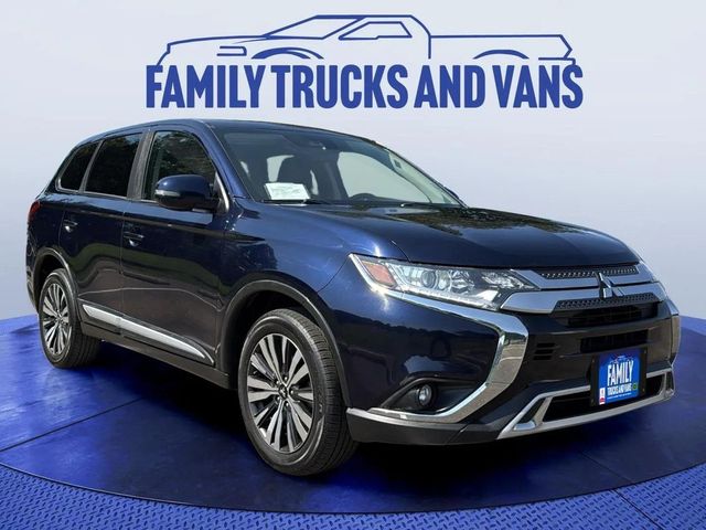 2020 Mitsubishi Outlander ES