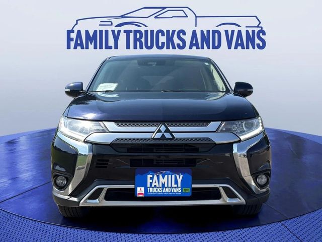 2020 Mitsubishi Outlander ES