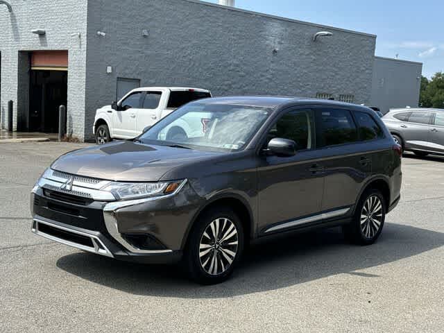 2020 Mitsubishi Outlander ES