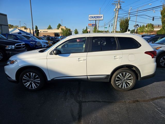 2020 Mitsubishi Outlander ES