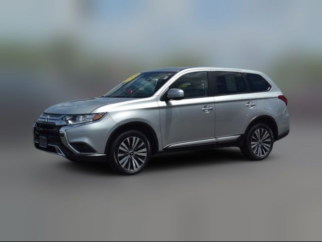 2020 Mitsubishi Outlander ES