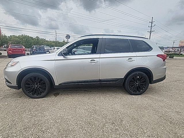 2020 Mitsubishi Outlander ES