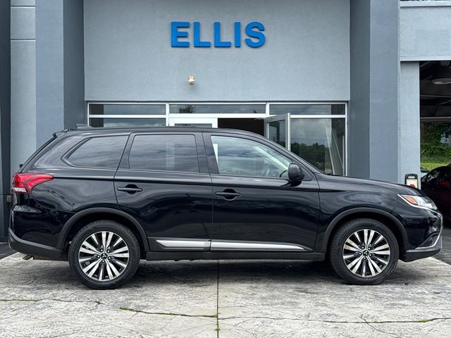 2020 Mitsubishi Outlander ES
