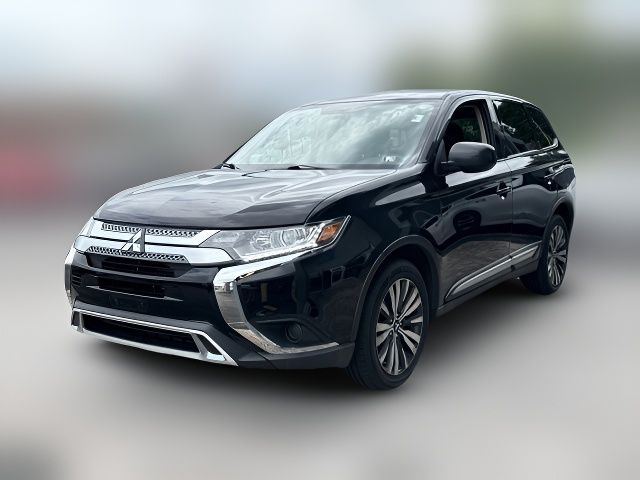 2020 Mitsubishi Outlander ES