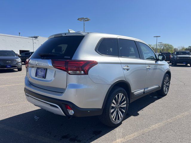 2020 Mitsubishi Outlander ES