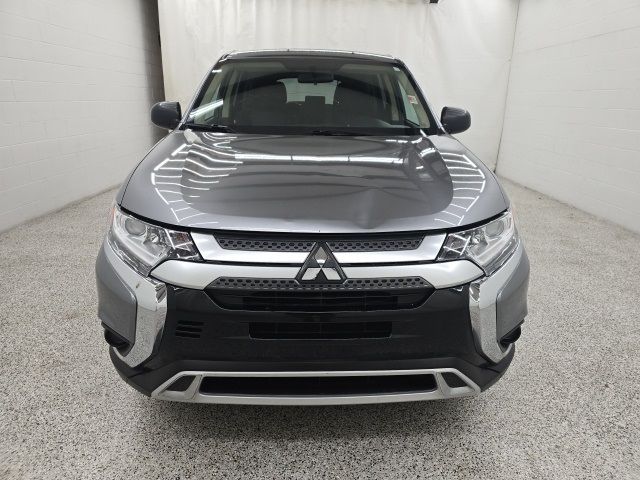 2020 Mitsubishi Outlander ES