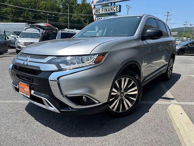 2020 Mitsubishi Outlander ES