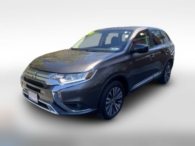 2020 Mitsubishi Outlander ES