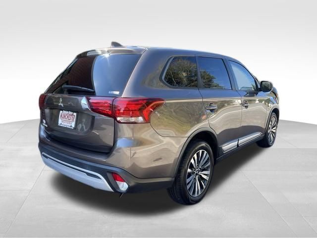 2020 Mitsubishi Outlander ES