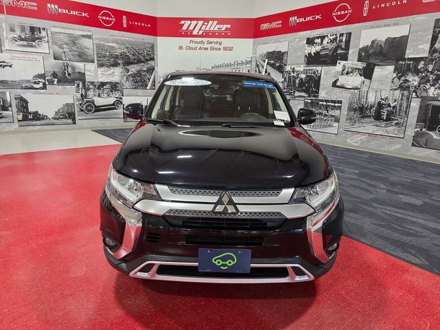 2020 Mitsubishi Outlander ES