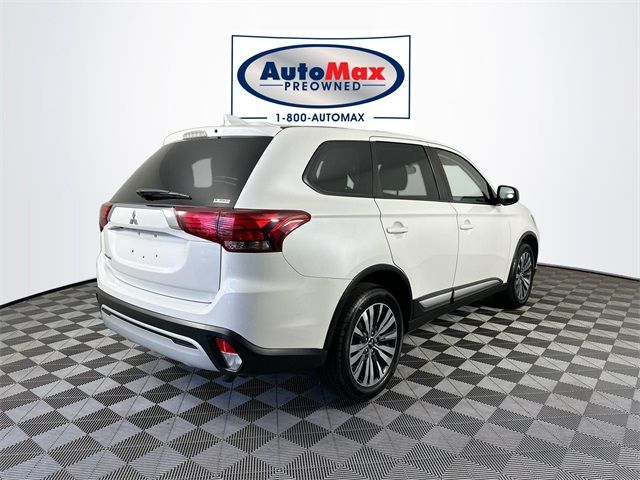 2020 Mitsubishi Outlander ES