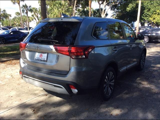 2020 Mitsubishi Outlander ES