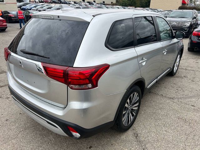 2020 Mitsubishi Outlander ES