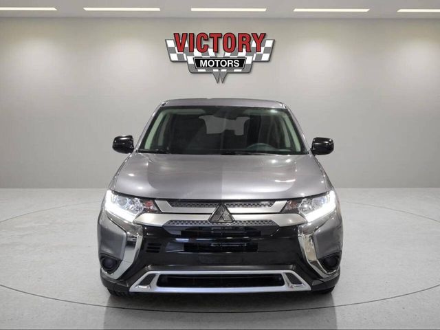 2020 Mitsubishi Outlander ES