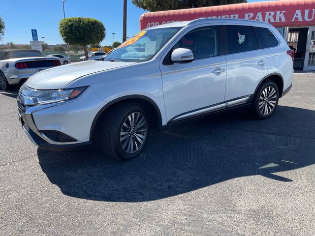 2020 Mitsubishi Outlander ES