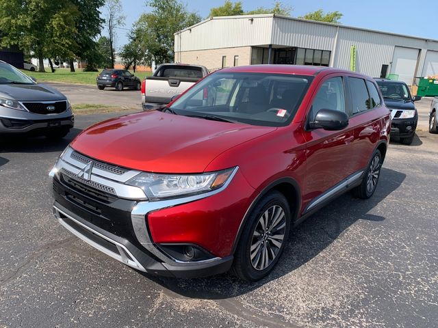 2020 Mitsubishi Outlander ES