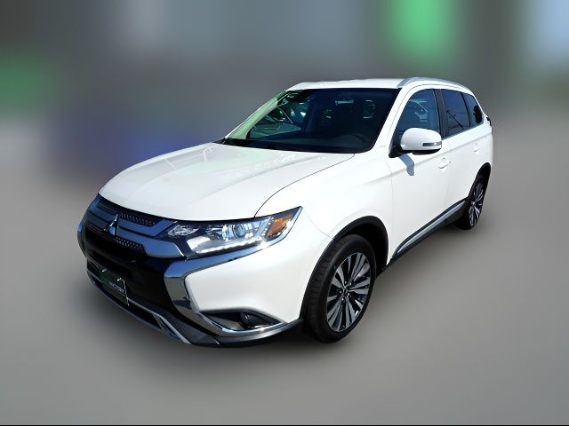 2020 Mitsubishi Outlander ES