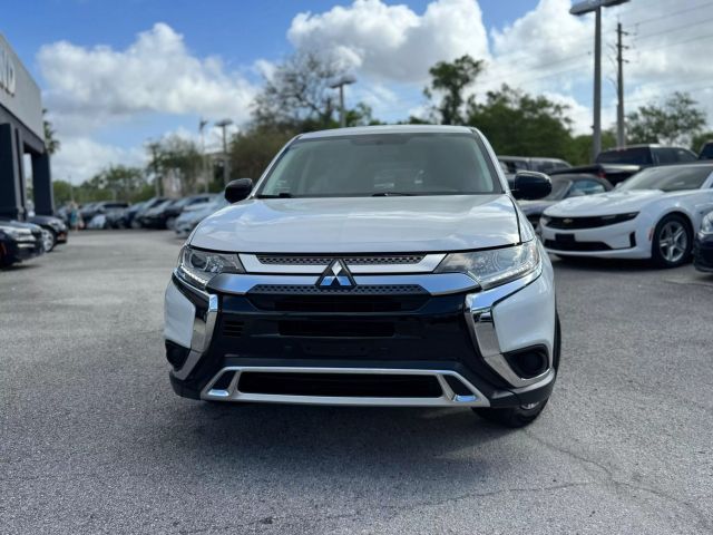 2020 Mitsubishi Outlander ES
