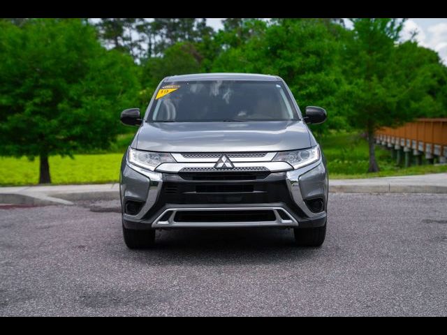 2020 Mitsubishi Outlander ES