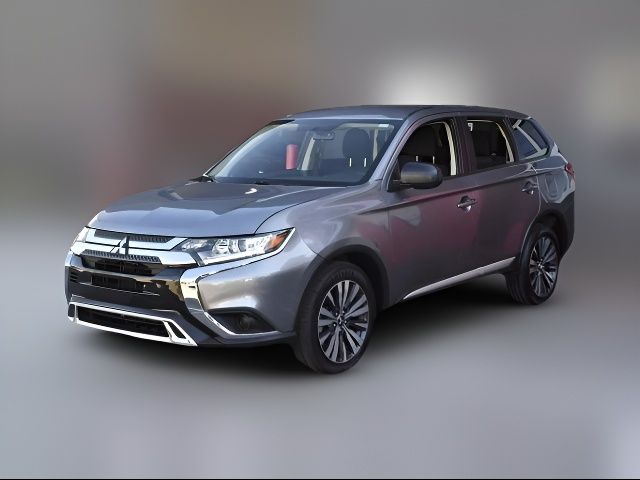 2020 Mitsubishi Outlander ES