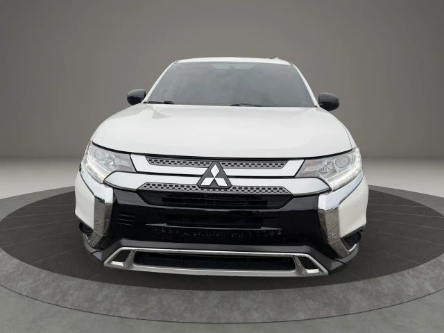 2020 Mitsubishi Outlander ES