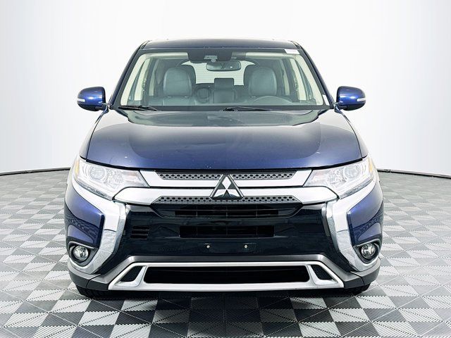 2020 Mitsubishi Outlander SE