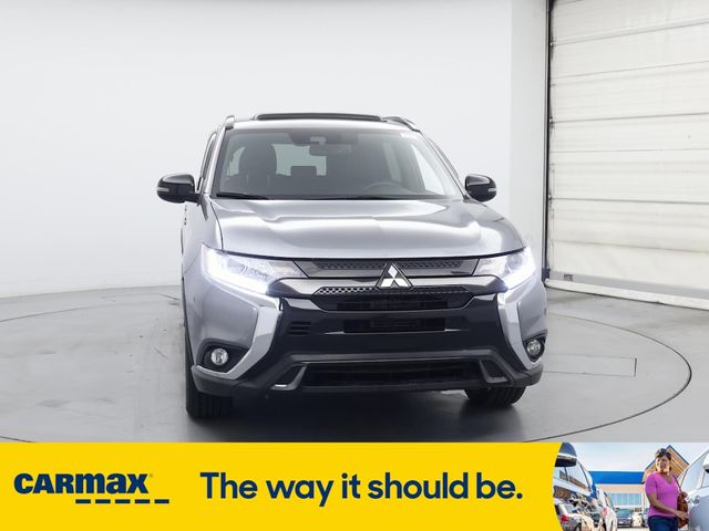 2020 Mitsubishi Outlander LE