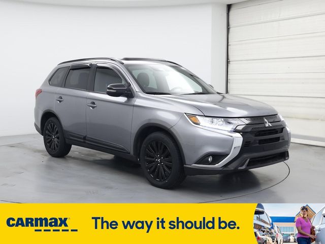 2020 Mitsubishi Outlander LE