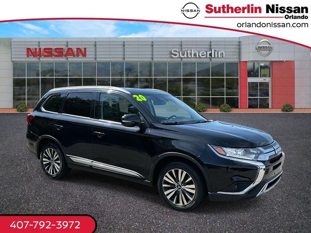 2020 Mitsubishi Outlander LE