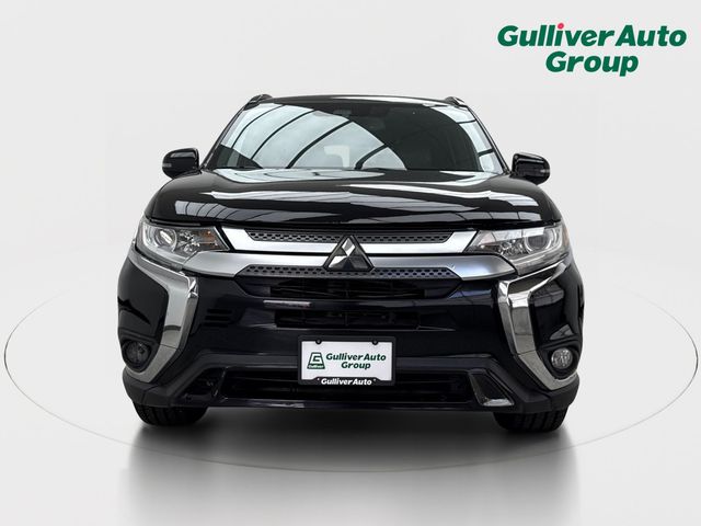 2020 Mitsubishi Outlander LE