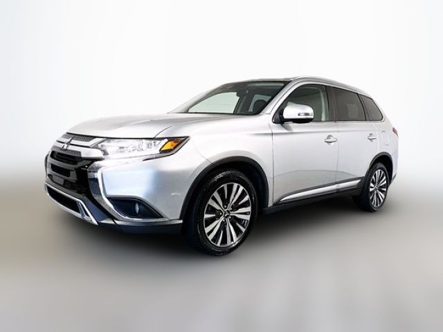 2020 Mitsubishi Outlander LE