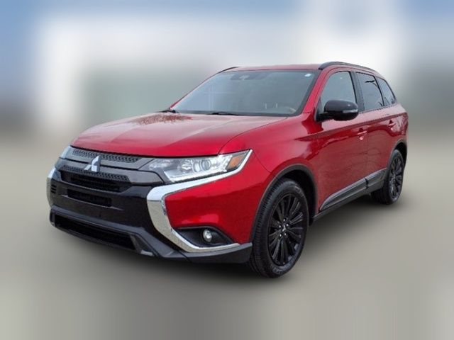 2020 Mitsubishi Outlander LE