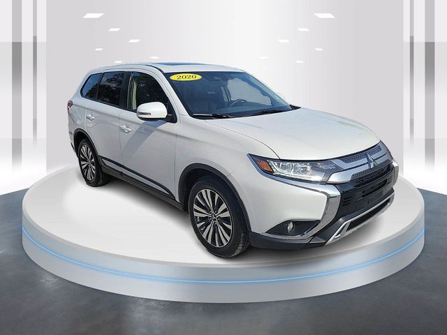 2020 Mitsubishi Outlander LE