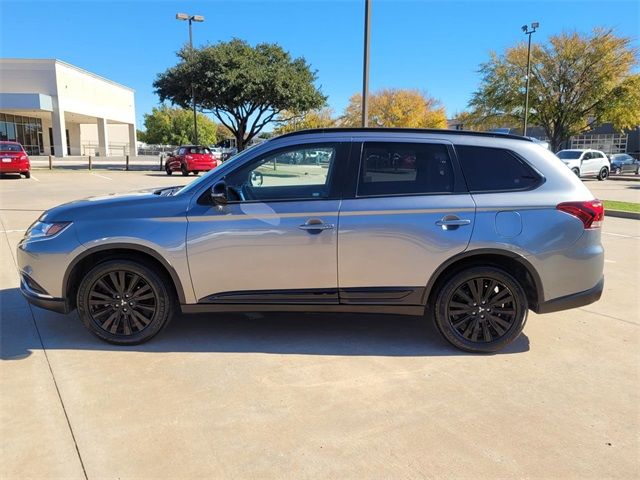 2020 Mitsubishi Outlander LE