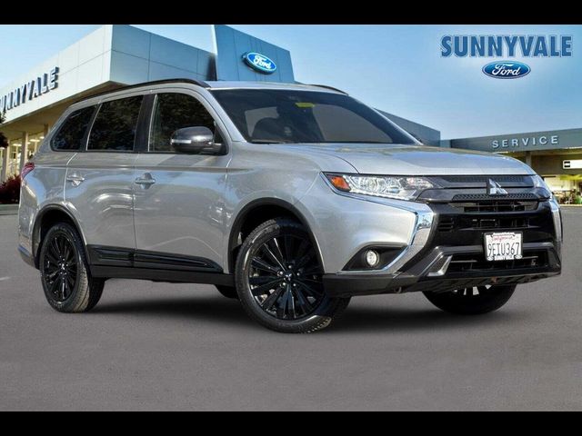 2020 Mitsubishi Outlander LE