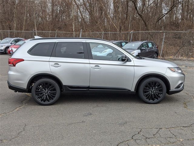 2020 Mitsubishi Outlander LE