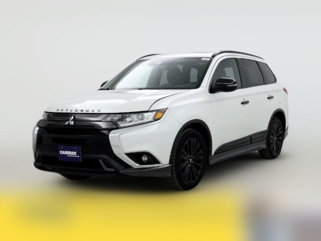 2020 Mitsubishi Outlander LE