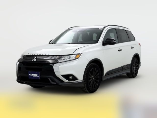 2020 Mitsubishi Outlander LE