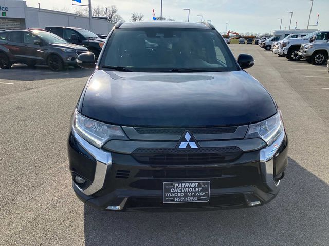 2020 Mitsubishi Outlander LE