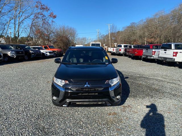 2020 Mitsubishi Outlander LE