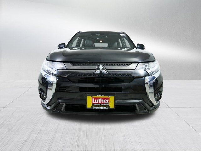 2020 Mitsubishi Outlander LE