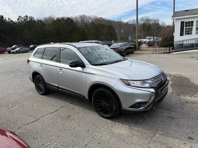 2020 Mitsubishi Outlander 