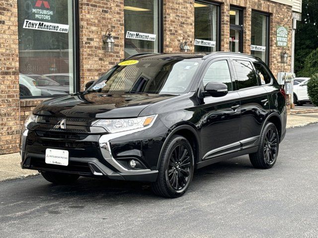 2020 Mitsubishi Outlander LE